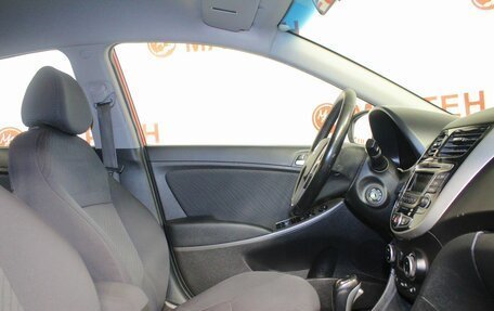 Hyundai Solaris II рестайлинг, 2015 год, 1 146 000 рублей, 10 фотография
