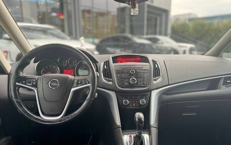 Opel Zafira C рестайлинг, 2013 год, 1 113 000 рублей, 12 фотография