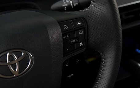 Toyota Camry, 2024 год, 3 620 000 рублей, 15 фотография