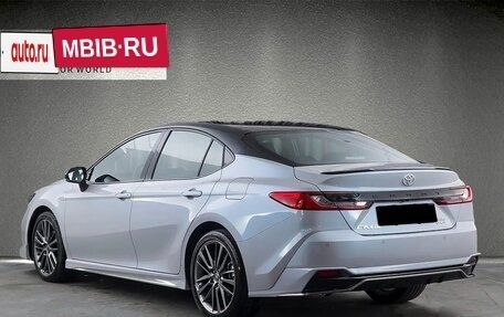 Toyota Camry, 2024 год, 3 620 000 рублей, 3 фотография