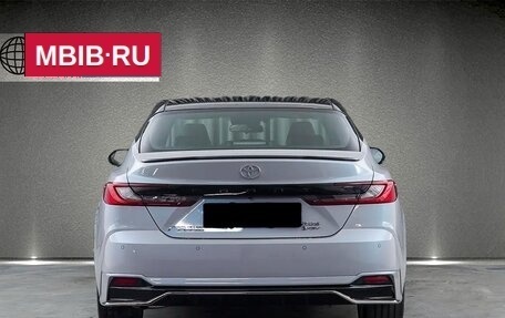 Toyota Camry, 2024 год, 3 620 000 рублей, 5 фотография