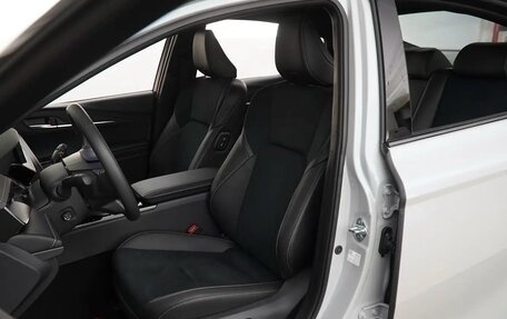 Toyota Camry, 2024 год, 3 620 000 рублей, 18 фотография