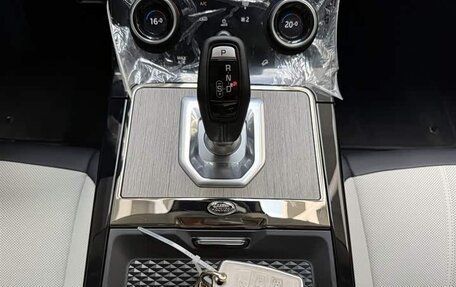 Land Rover Range Rover Evoque II, 2022 год, 3 520 000 рублей, 11 фотография