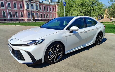 Toyota Camry, 2024 год, 4 000 000 рублей, 14 фотография