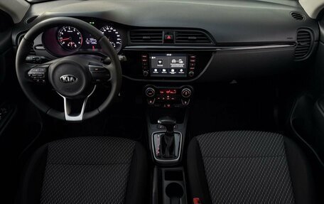 KIA Rio IV, 2018 год, 1 390 000 рублей, 7 фотография