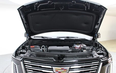 Cadillac Escalade V, 2025 год, 23 790 000 рублей, 13 фотография
