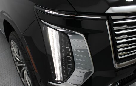 Cadillac Escalade V, 2025 год, 23 790 000 рублей, 19 фотография