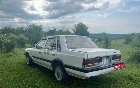 Nissan Laurel VIII, 1986 год, 370 000 рублей, 1 фотография