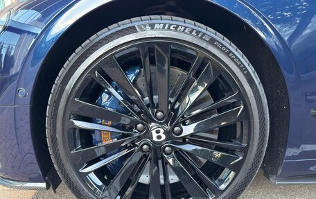Bentley Continental GT III, 2022 год, 29 000 000 рублей, 17 фотография