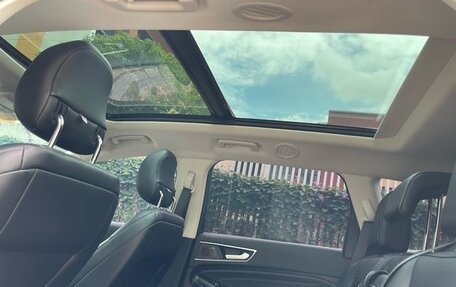 Ford Edge II рестайлинг, 2021 год, 2 300 000 рублей, 23 фотография