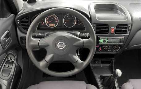 Nissan Almera, 2004 год, 285 000 рублей, 14 фотография