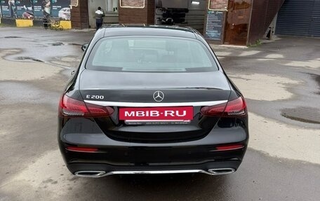 Mercedes-Benz E-Класс, 2020 год, 3 950 000 рублей, 6 фотография