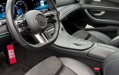 Mercedes-Benz E-Класс, 2020 год, 3 950 000 рублей, 8 фотография