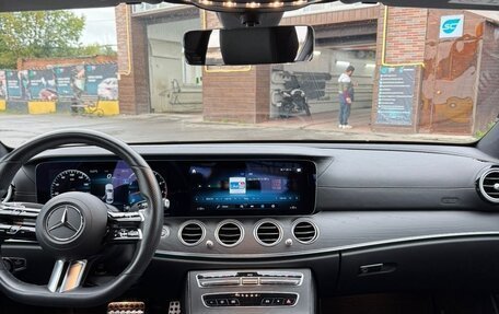 Mercedes-Benz E-Класс, 2020 год, 3 950 000 рублей, 13 фотография