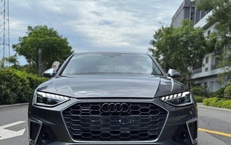 Audi A4, 2021 год, 2 450 000 рублей, 2 фотография