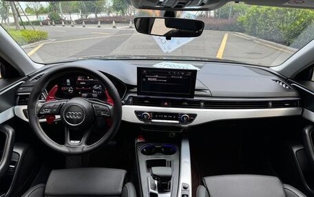 Audi A4, 2021 год, 2 450 000 рублей, 9 фотография