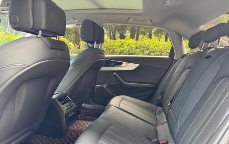 Audi A4, 2021 год, 2 450 000 рублей, 10 фотография