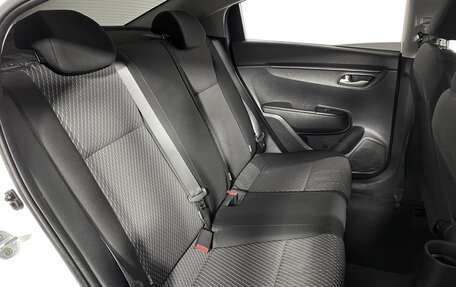 KIA Rio IV, 2018 год, 879 000 рублей, 10 фотография