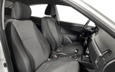 KIA Rio IV, 2018 год, 879 000 рублей, 8 фотография