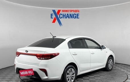 KIA Rio IV, 2018 год, 879 000 рублей, 4 фотография