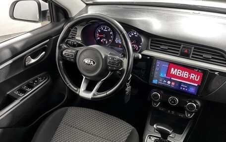 KIA Rio IV, 2018 год, 879 000 рублей, 11 фотография