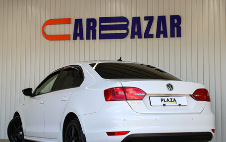 Volkswagen Jetta VI, 2013 год, 1 089 000 рублей, 3 фотография