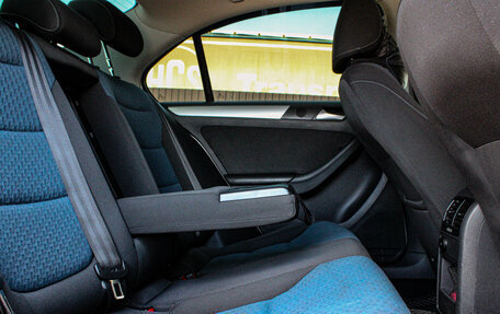 Volkswagen Jetta VI, 2013 год, 1 089 000 рублей, 17 фотография