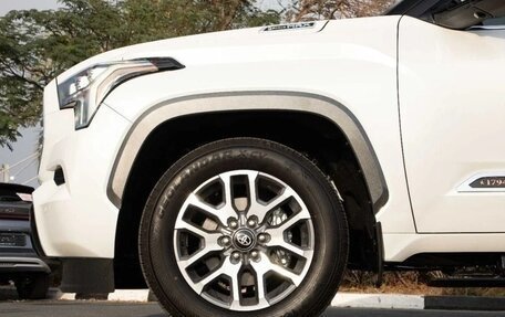 Toyota Sequoia, 2025 год, 12 500 000 рублей, 10 фотография