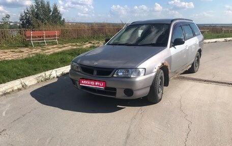 Nissan Wingroad III, 2001 год, 170 000 рублей, 1 фотография