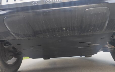 Toyota Land Cruiser Prado 120 рестайлинг, 2006 год, 2 250 000 рублей, 24 фотография