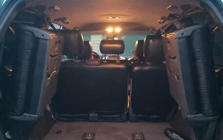 Toyota Land Cruiser Prado 120 рестайлинг, 2008 год, 1 900 000 рублей, 11 фотография