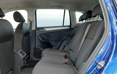 Volkswagen Tiguan II, 2020 год, 2 240 000 рублей, 12 фотография