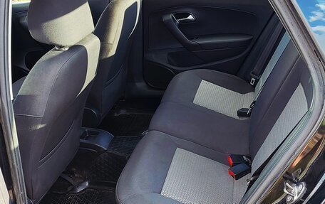 Volkswagen Polo VI (EU Market), 2014 год, 899 000 рублей, 23 фотография
