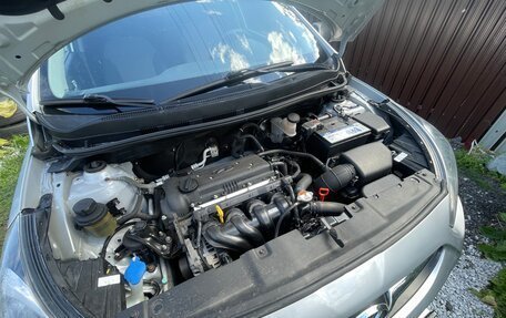 Hyundai Solaris II рестайлинг, 2013 год, 888 000 рублей, 12 фотография
