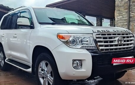 Toyota Land Cruiser 200, 2015 год, 5 899 000 рублей, 2 фотография