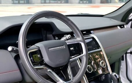 Land Rover Discovery Sport I рестайлинг, 2022 год, 3 220 000 рублей, 7 фотография