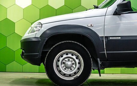 Chevrolet Niva I рестайлинг, 2018 год, 800 000 рублей, 9 фотография