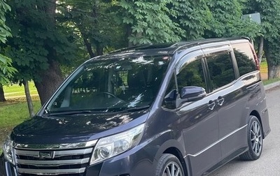 Toyota Noah III, 2015 год, 1 900 000 рублей, 1 фотография