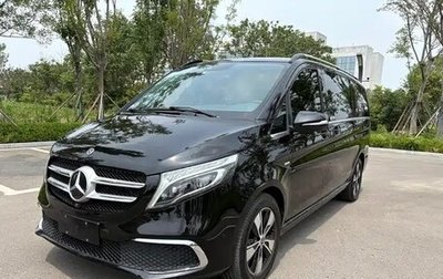 Mercedes-Benz V-Класс, 2022 год, 5 250 000 рублей, 1 фотография