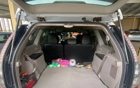 Mitsubishi Grandis, 2004 год, 750 000 рублей, 7 фотография