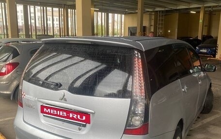 Mitsubishi Grandis, 2004 год, 750 000 рублей, 6 фотография