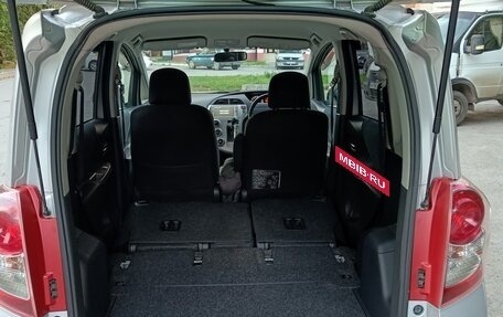 Toyota Ractis I, 2010 год, 915 000 рублей, 6 фотография