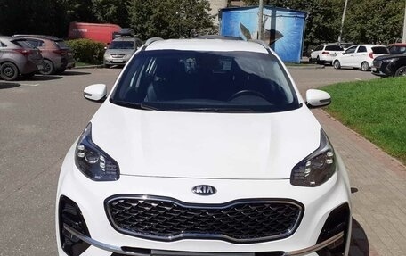 KIA Sportage IV рестайлинг, 2020 год, 2 500 000 рублей, 2 фотография