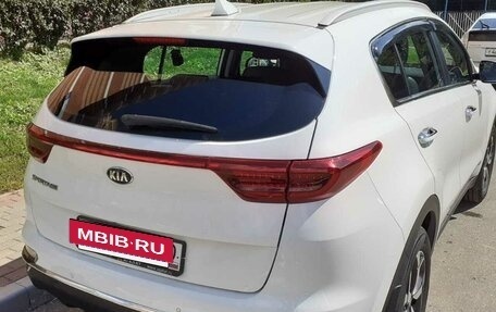 KIA Sportage IV рестайлинг, 2020 год, 2 500 000 рублей, 5 фотография