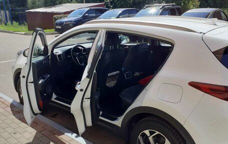 KIA Sportage IV рестайлинг, 2020 год, 2 500 000 рублей, 15 фотография