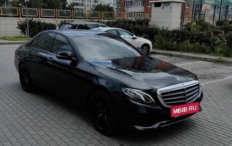 Mercedes-Benz E-Класс, 2019 год, 2 700 000 рублей, 6 фотография