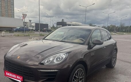 Porsche Macan I рестайлинг, 2015 год, 2 100 000 рублей, 4 фотография