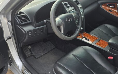 Toyota Camry, 2008 год, 2 050 000 рублей, 9 фотография