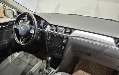 Skoda Rapid I, 2018 год, 1 180 000 рублей, 12 фотография