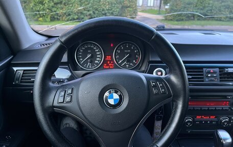 BMW 3 серия, 2006 год, 1 270 000 рублей, 10 фотография